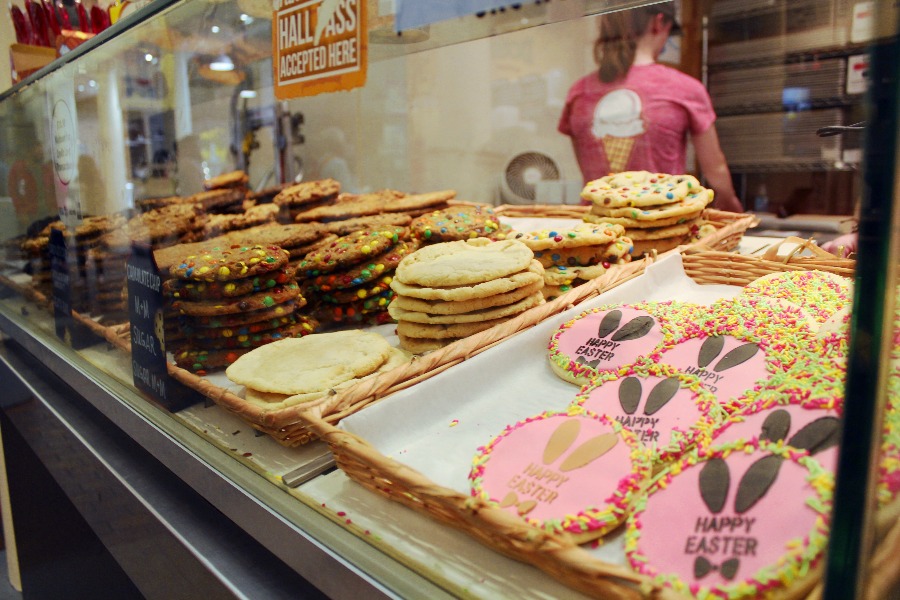 Stand de biscuits au Quincy Market à Boston