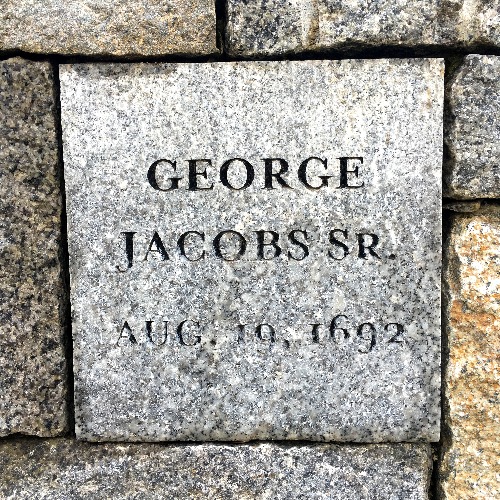 plaque commémorative de george jacobs sr. pendu à salem le 19 août 1692