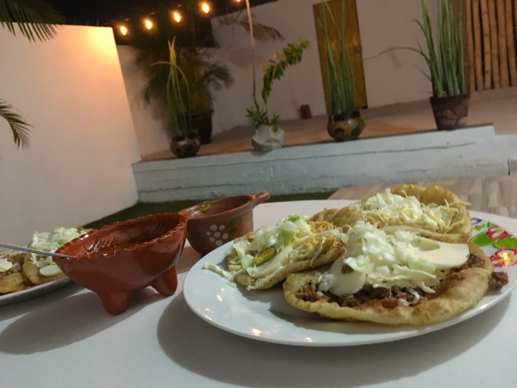 Des salbutes repas typique yucatan